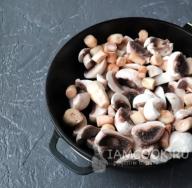 Pilaf dengan jamur: pilihan memasak
